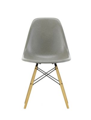 Eames Fiberglass Chair DSW Chair Vitra 